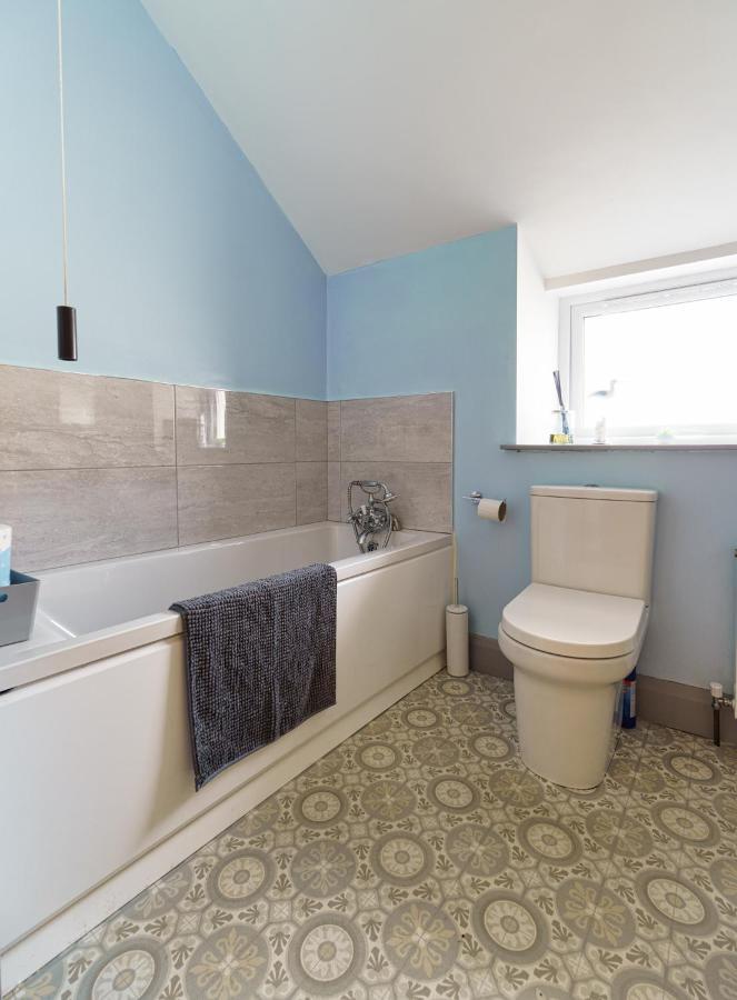 Portrush Penthouse Villa Екстериор снимка