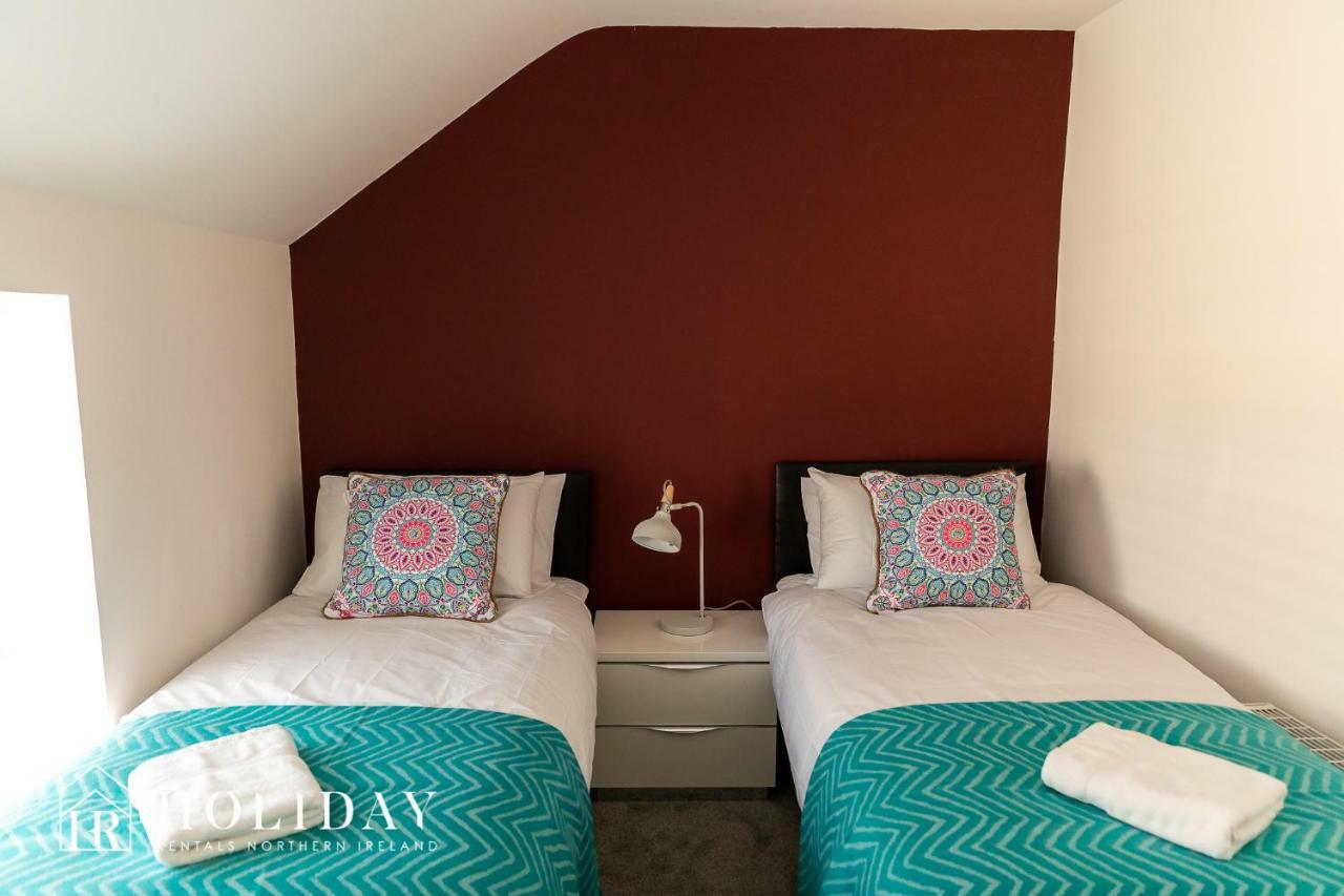 Portrush Penthouse Villa Екстериор снимка