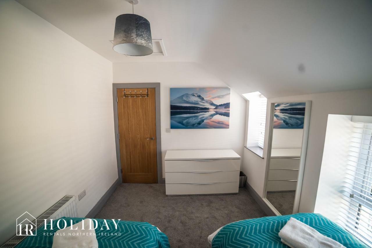 Portrush Penthouse Villa Екстериор снимка