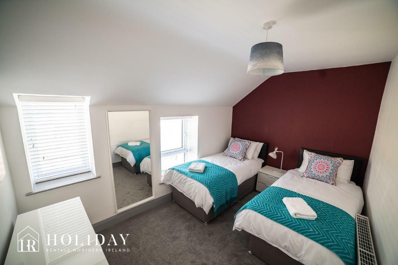 Portrush Penthouse Villa Екстериор снимка